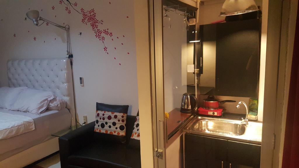 Reddoorz Apartment @ Emerald Towers Bandung Extérieur photo