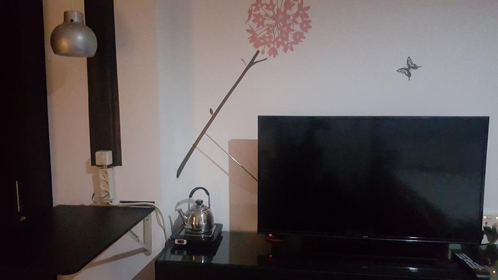 Reddoorz Apartment @ Emerald Towers Bandung Extérieur photo