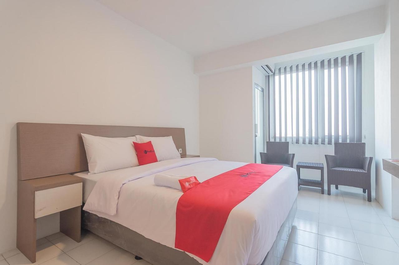 Reddoorz Apartment @ Emerald Towers Bandung Extérieur photo