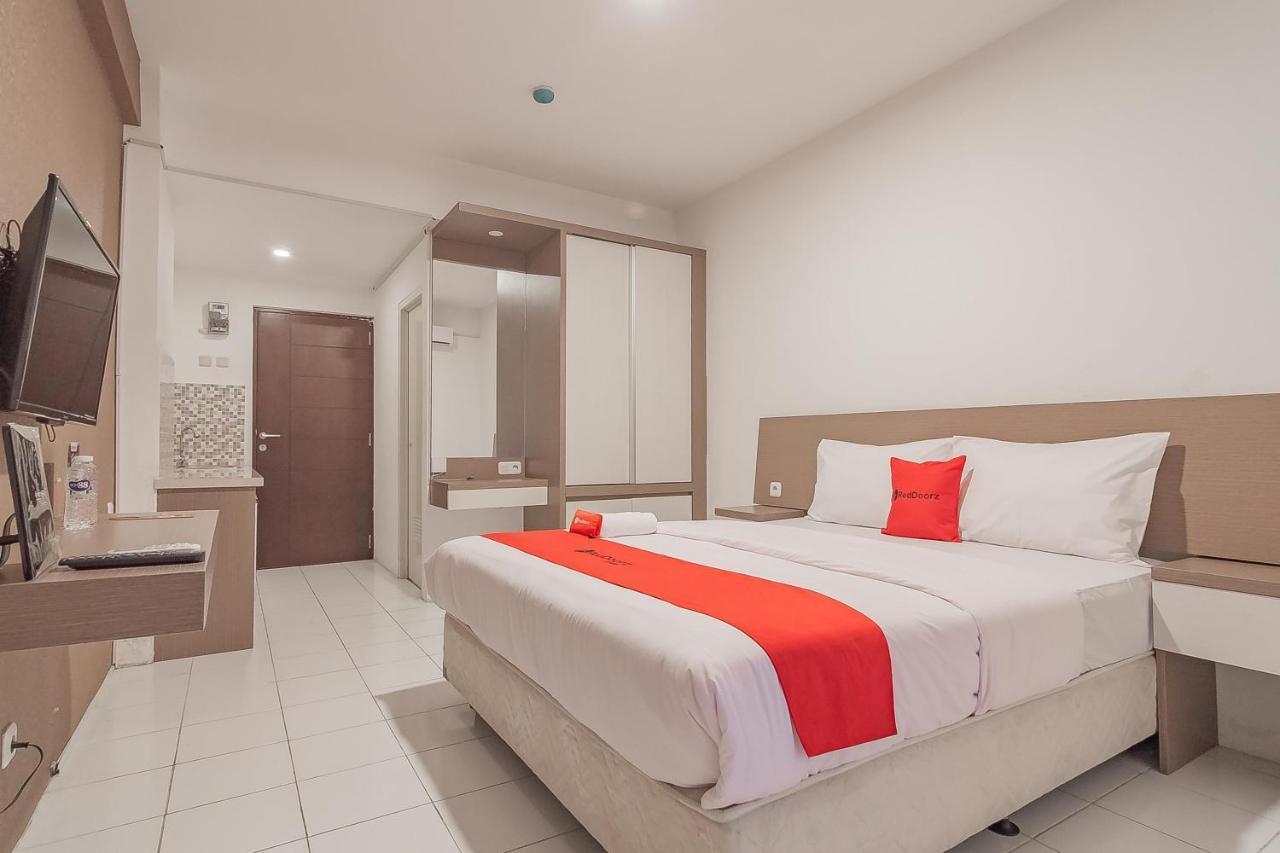 Reddoorz Apartment @ Emerald Towers Bandung Extérieur photo