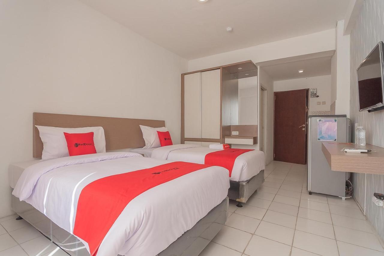Reddoorz Apartment @ Emerald Towers Bandung Extérieur photo