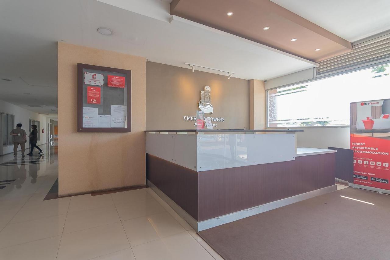 Reddoorz Apartment @ Emerald Towers Bandung Extérieur photo