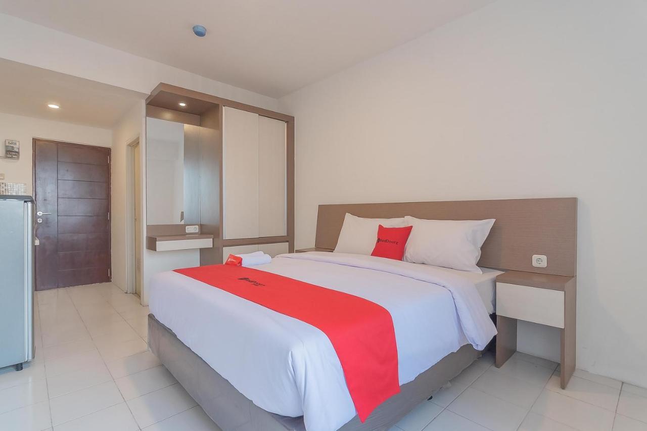 Reddoorz Apartment @ Emerald Towers Bandung Extérieur photo